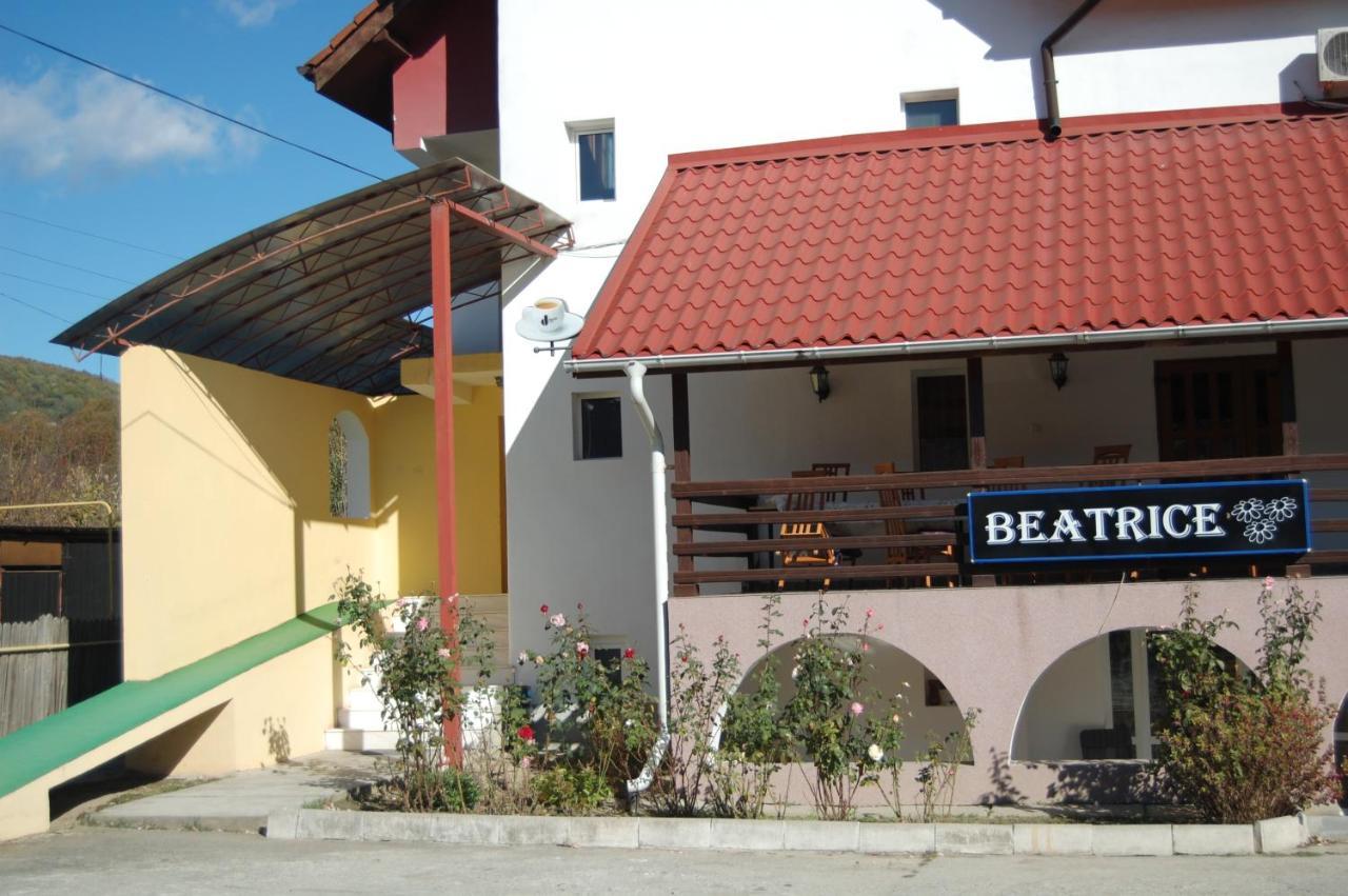 Beatrice בית הארחה